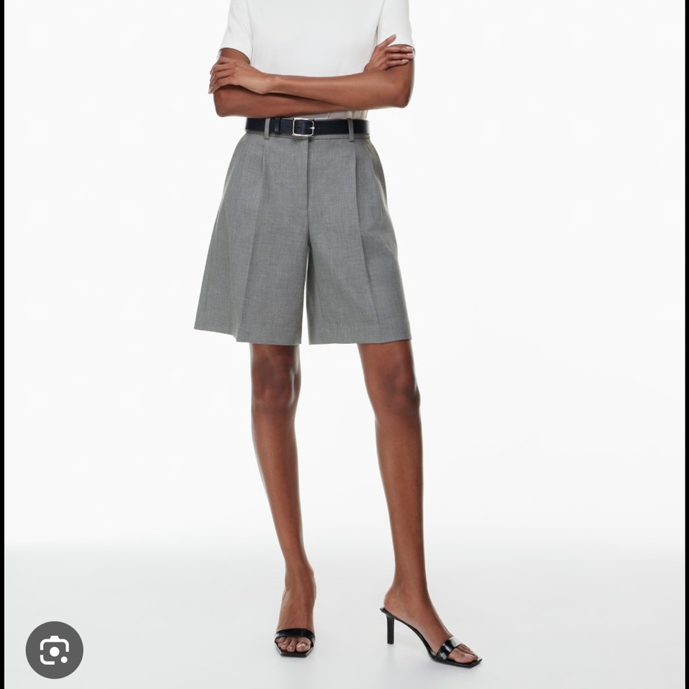 Babaton Gray Pinstripe Shorts - Picture 4 of 4